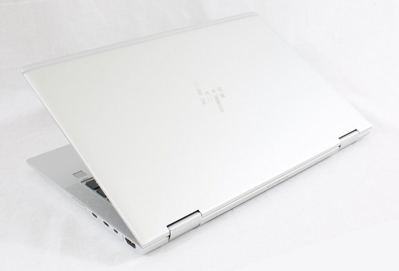 HP convertible 2-in-1 TOUCHSCREEN 13.3" i7-8650U 512GB SSD 16GB ram Cam BT W11P