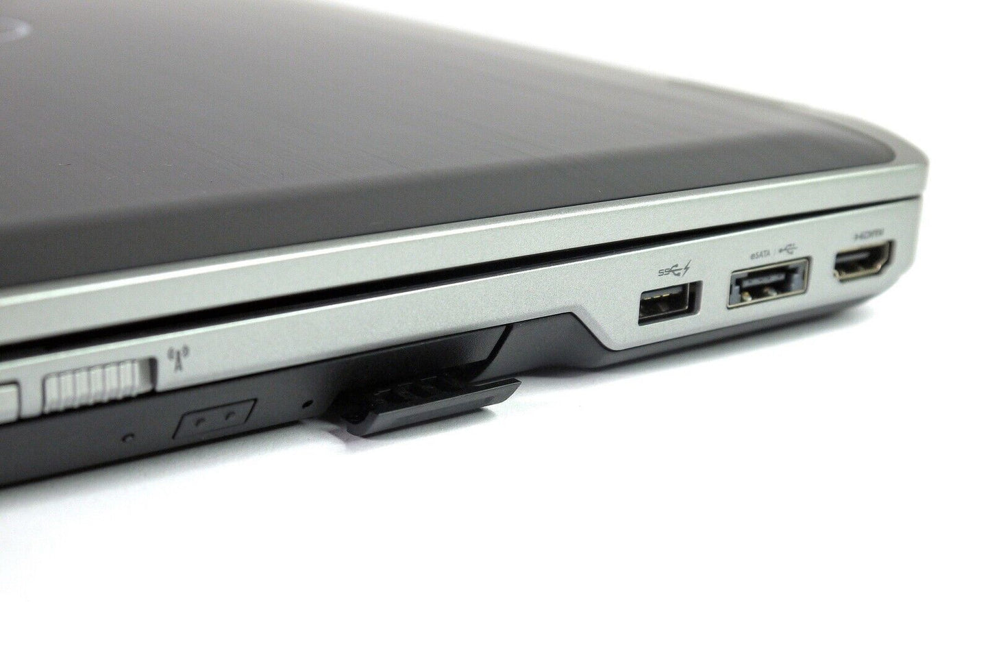 Dell 15" laptop Intel i7 Quad Core 16GB ram 256GB SSD DVDRW BLUETOOOTH W10P