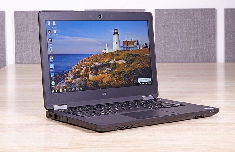 Dell 12" Slim Laptop Intel Core i5 2.4 GHz 16GB ram 256GB SSD Webcam BT Win10Pro
