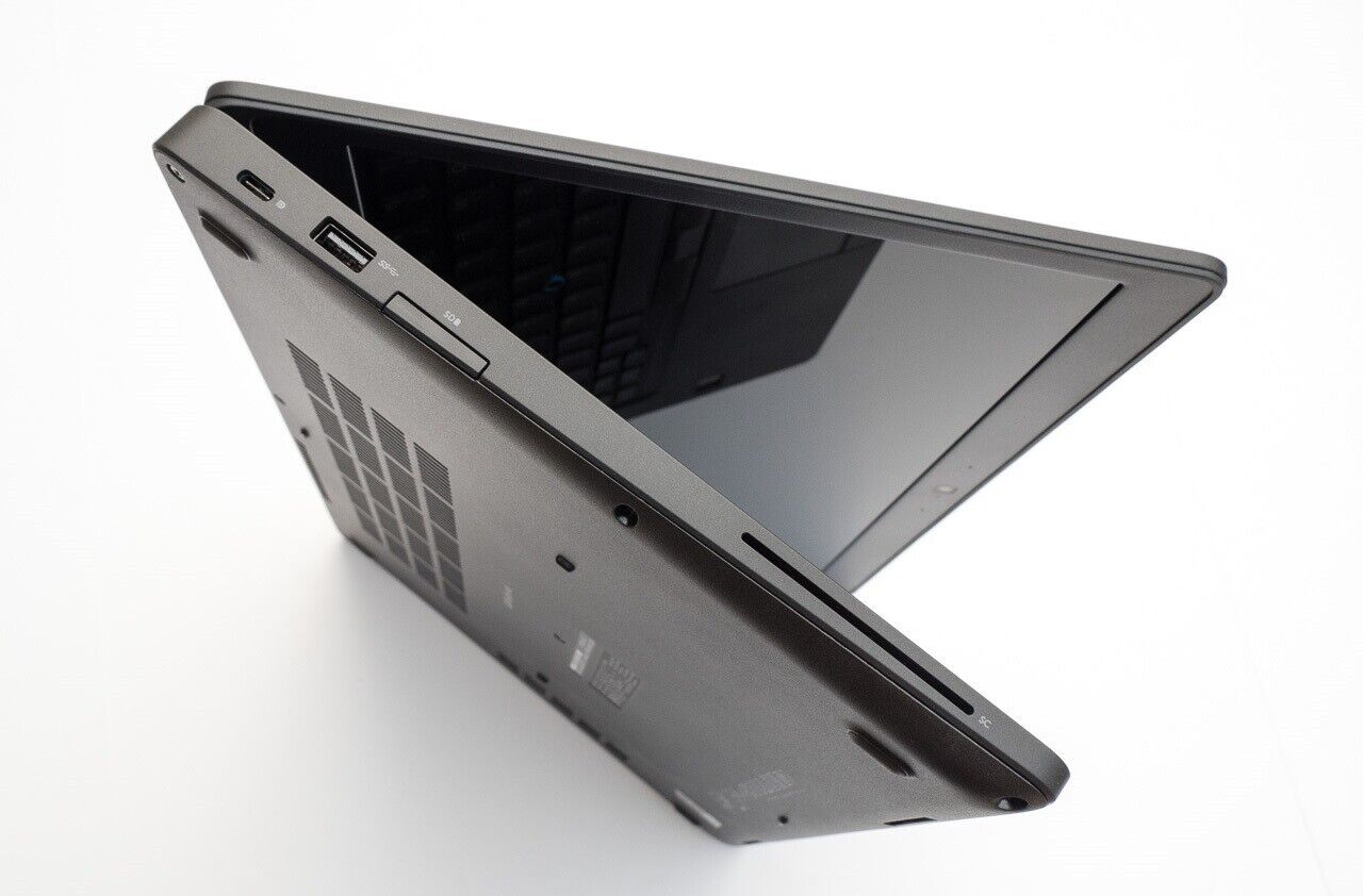 DELL GAMING LAPTOP INTEL i7 2.6GHz 16GB 512GB SSD WIN10PRO WEBCAM NVIDIA GeForce