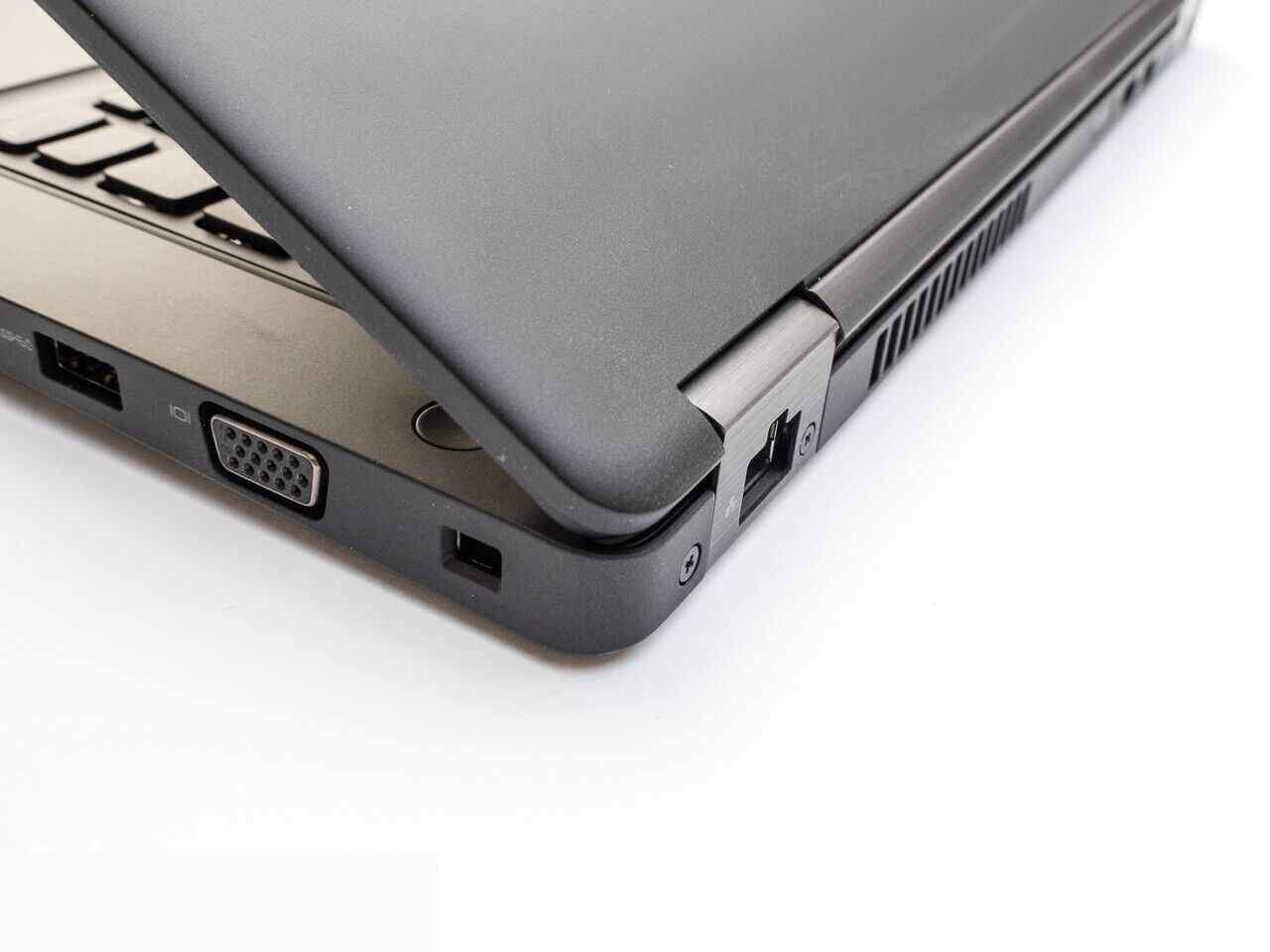 DELL GAMING LAPTOP INTEL i7 2.6GHz 16GB 512GB SSD WIN10PRO WEBCAM NVIDIA GeForce
