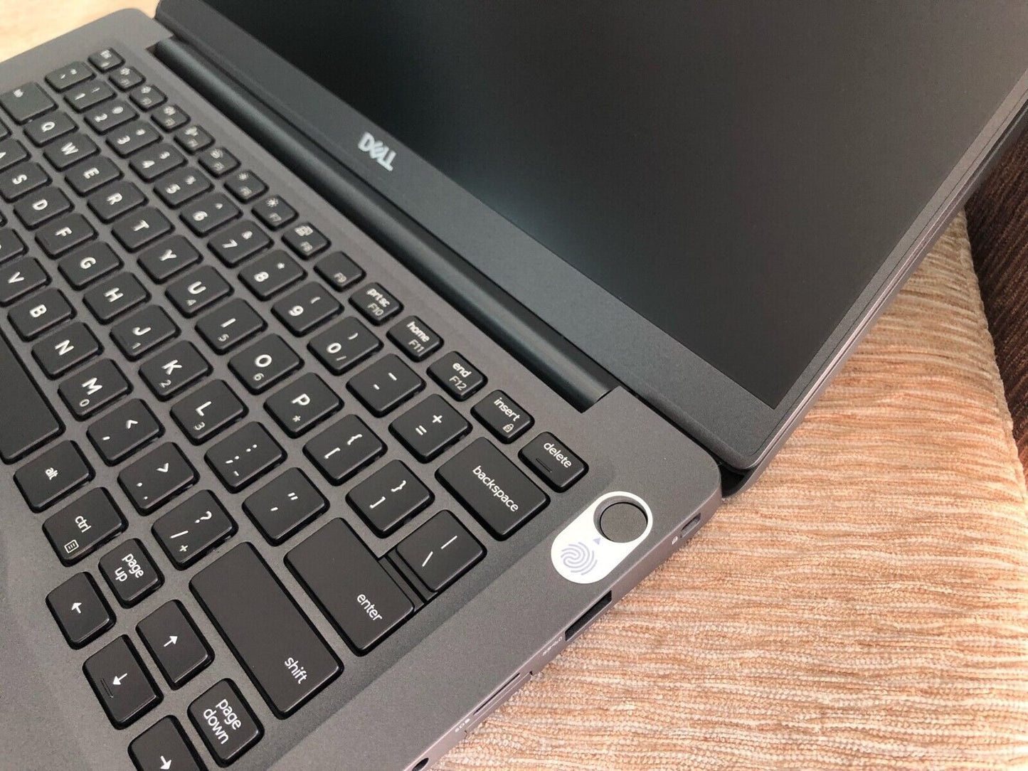 Dell 14" TOUCHSCREEN Laptop 8th Gen i7 Quad Core 16GB RAM 512GB SSD BT Cam Win11