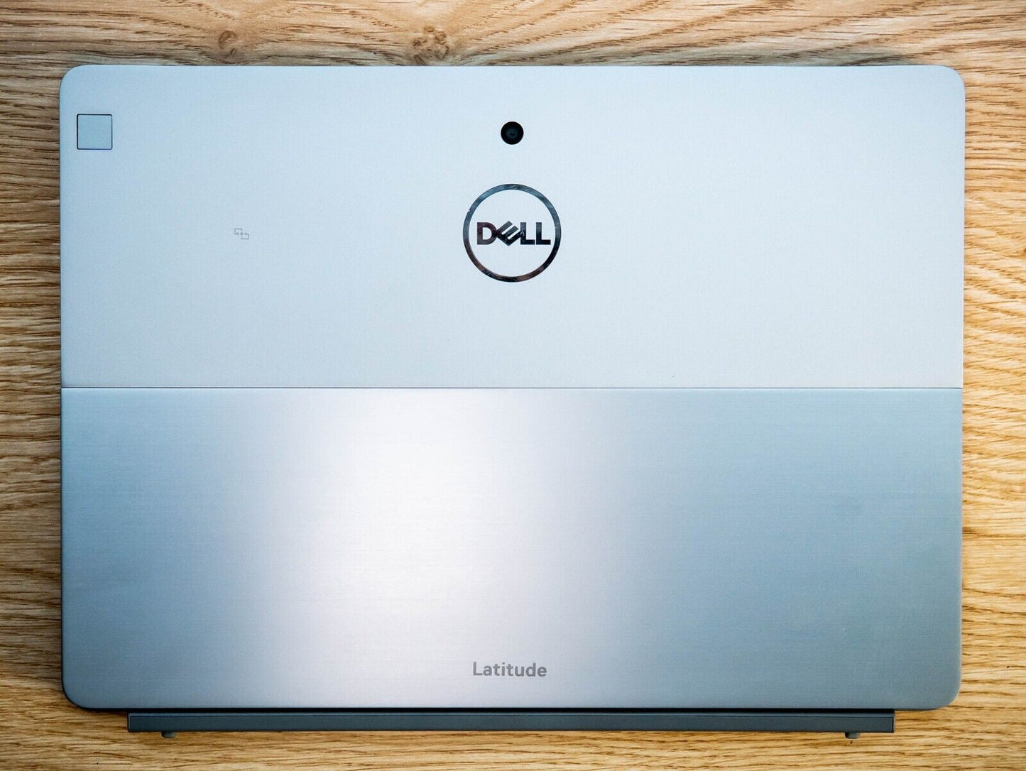 DELL 12.3" TOUCHSCREEN 2-in-1 Laptop i5 8th Gen 16GB 256GB SSD WEBCAM Win11 Pro