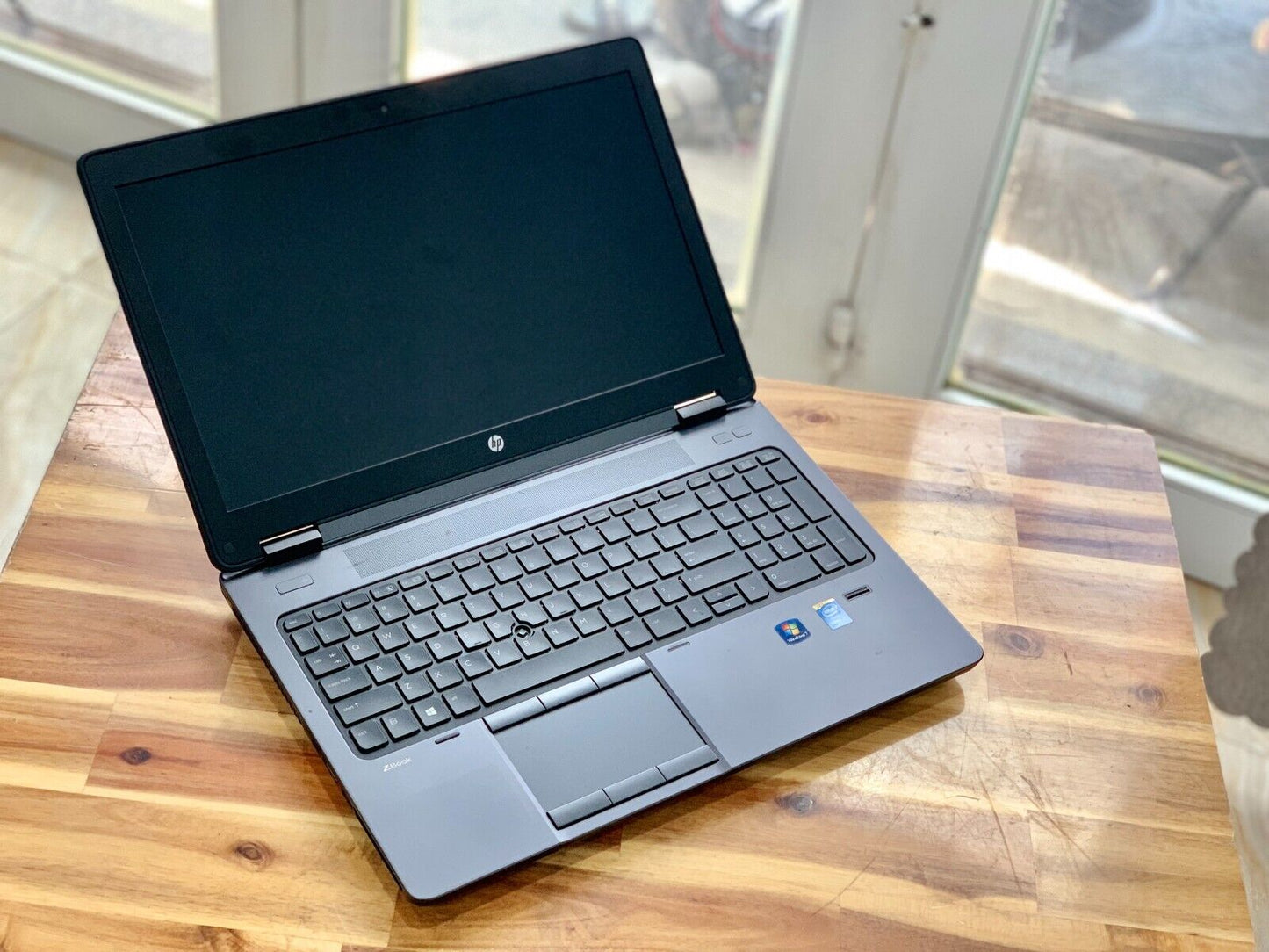 HP 15.6 Laptop i7 2.90GHz 16GB RAM 512GB SSD Fingerprint Webcam DVDRW NVIDIA GPU