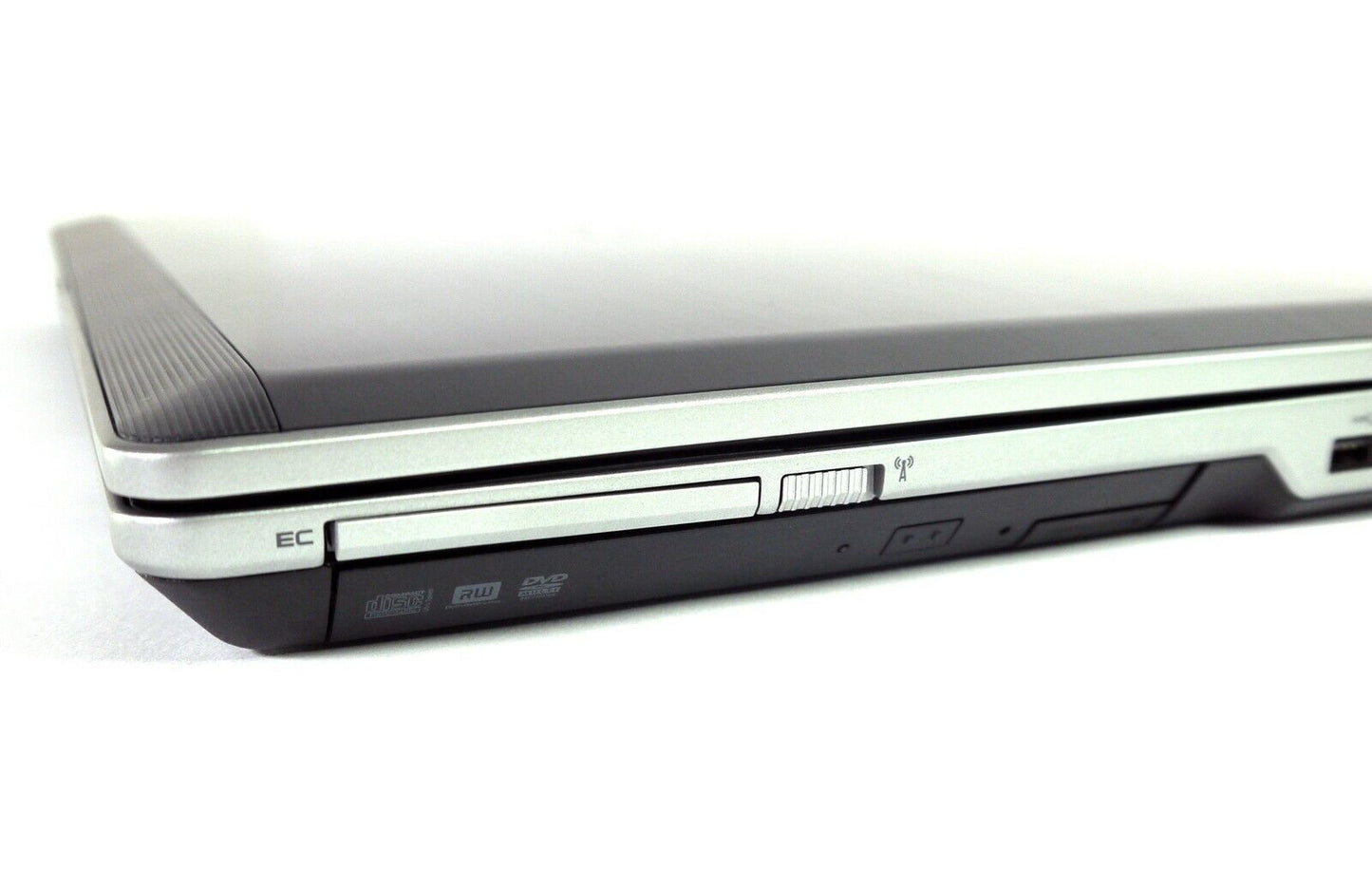 Dell 15" laptop Intel i7 Quad Core 16GB ram 256GB SSD DVDRW BLUETOOOTH W10P
