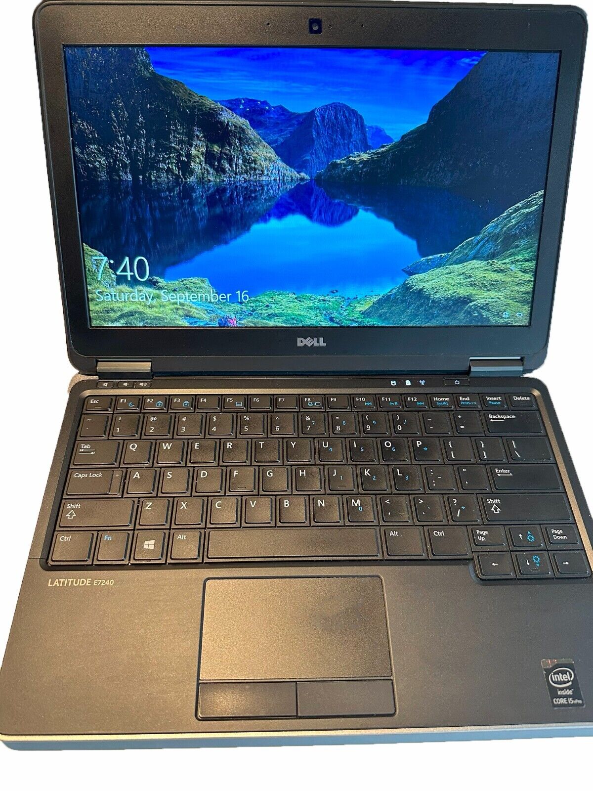 Dell UltraSlim Laptop 12" Computer Core i5 1.9GHz 16GB 256GB SSD Wi-Fi Win10 Pro