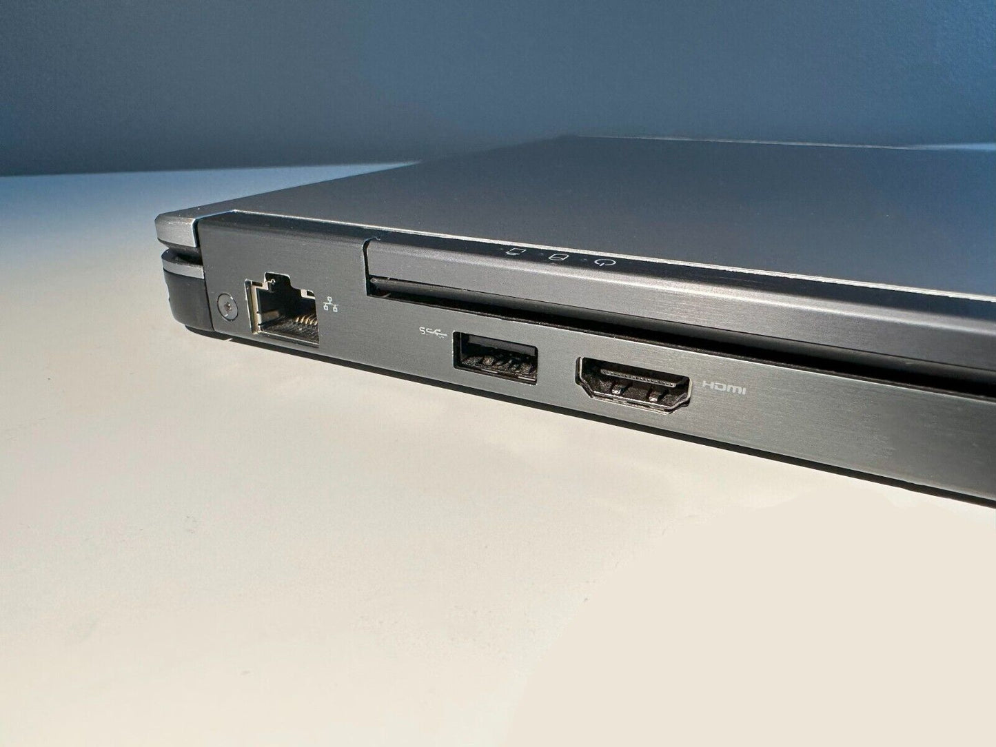 Dell UltraSlim Laptop 12" Computer Core i5 1.9GHz 16GB 256GB SSD Wi-Fi Win10 Pro